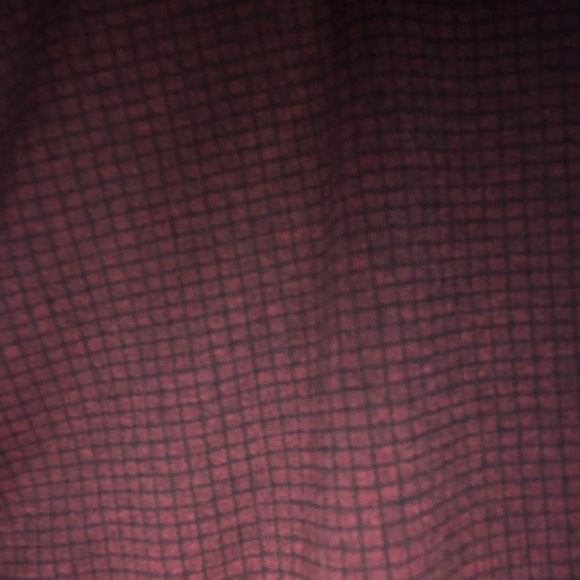 Maroon Short Sleeve Collard Shirt - Picture 4 of 4